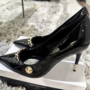 Ninewest women’s Beve dress  pump